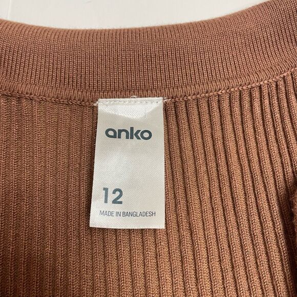 Anko Collared Sleeveless Ribbed Sweater Brown - Picture 5 of 9